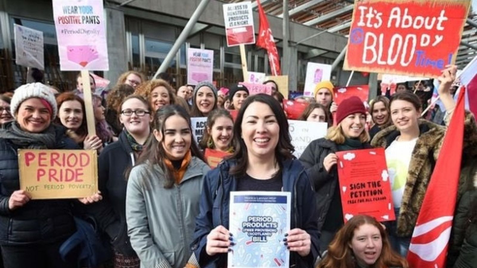 La diputada laborista Monica Lennon ha sigut la promotora de la iniciativa