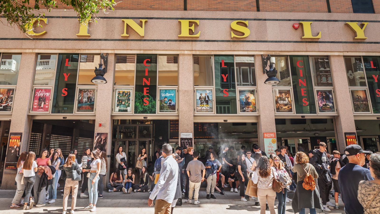 Un multicine del centre de València, en una imatge d'arxiu