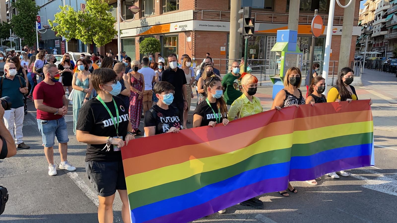 Capçalera de la manifestació convocada a Elx