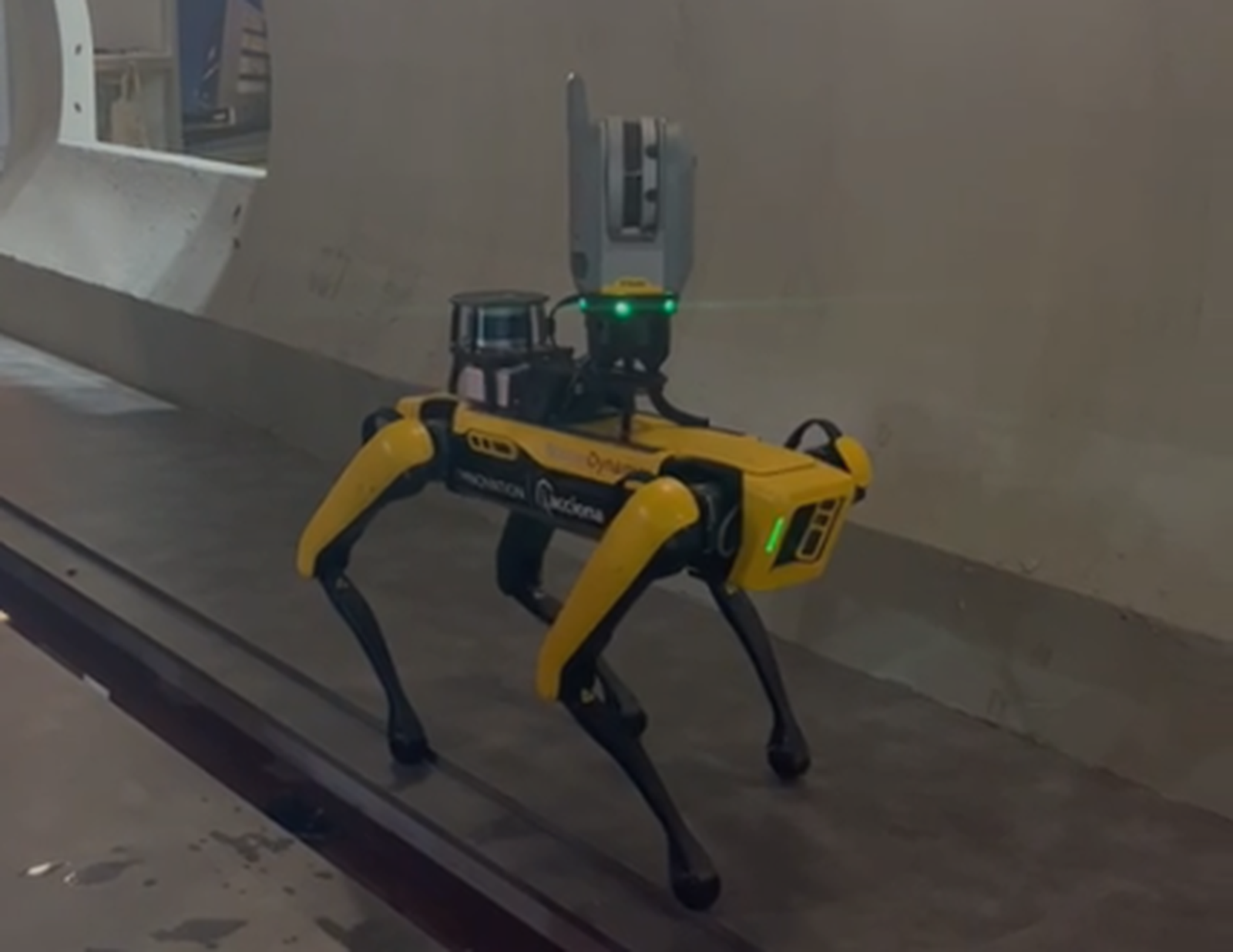 Un robot presentat dimarts en el certamen Efiaqua, a Fira València