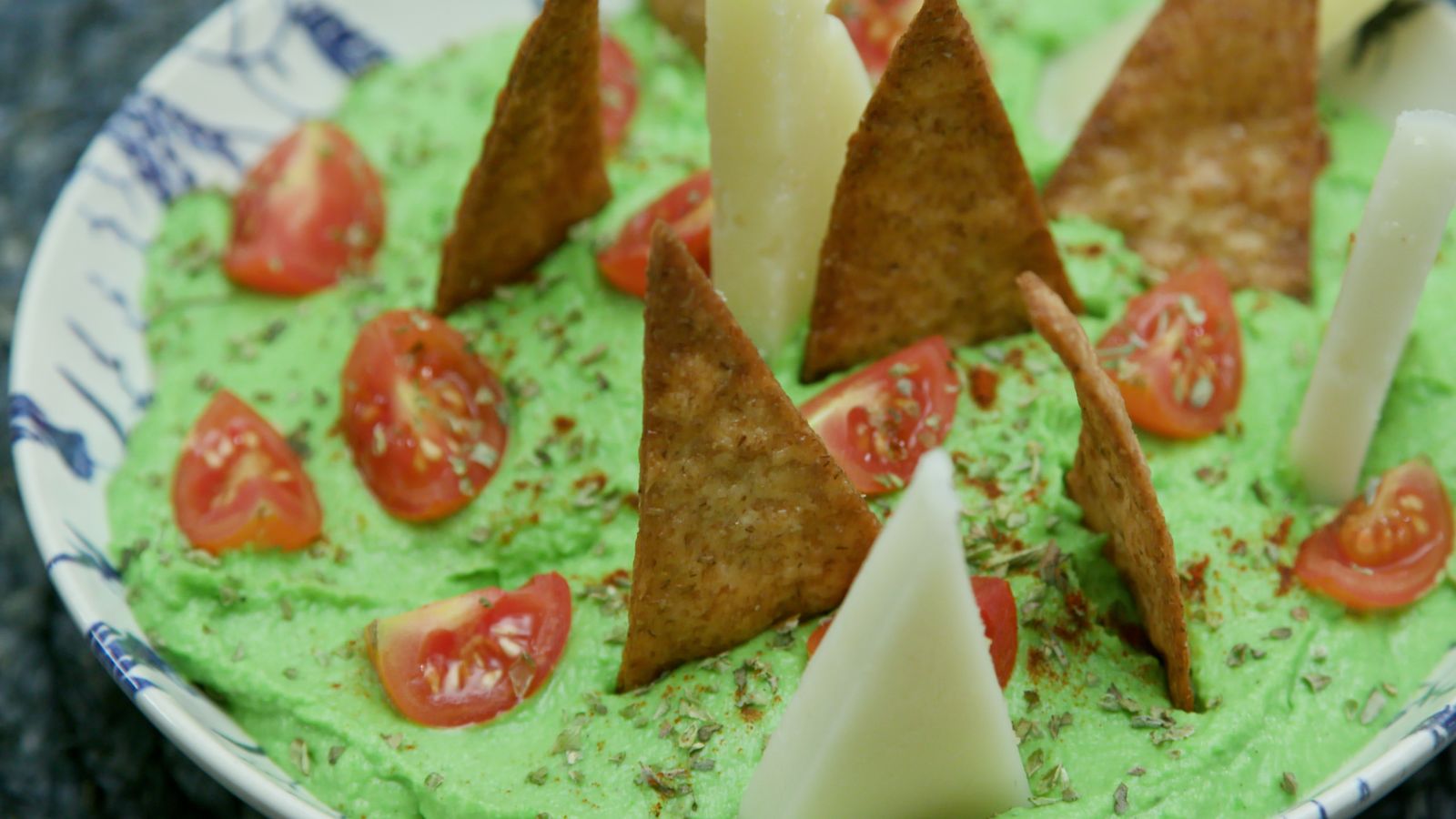 Hummus de pèsols amb formatges