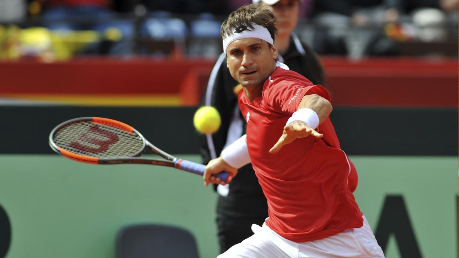 David Ferrer dóna el punt decisiu a Espanya