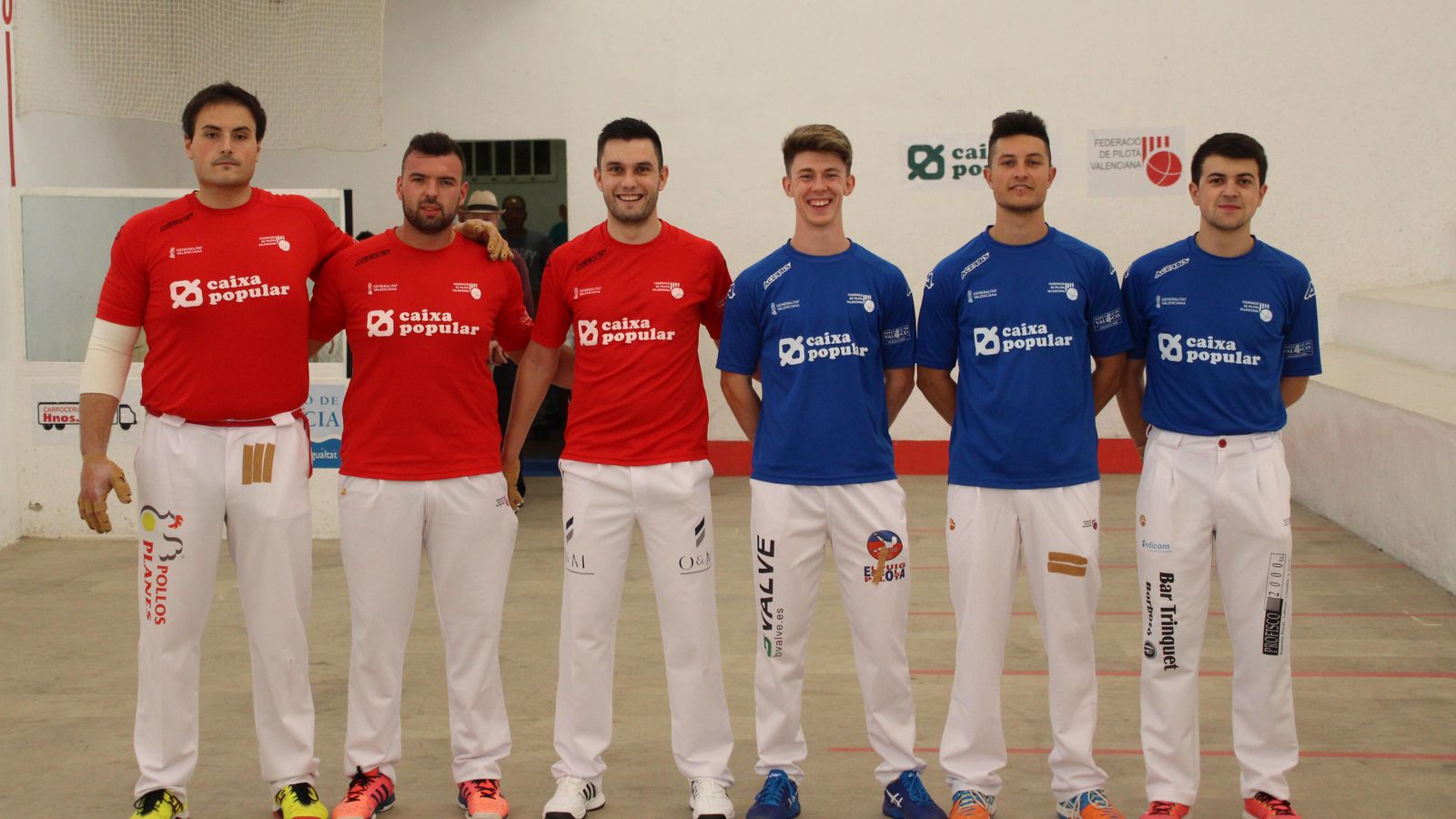 Els jugadors abans del partit