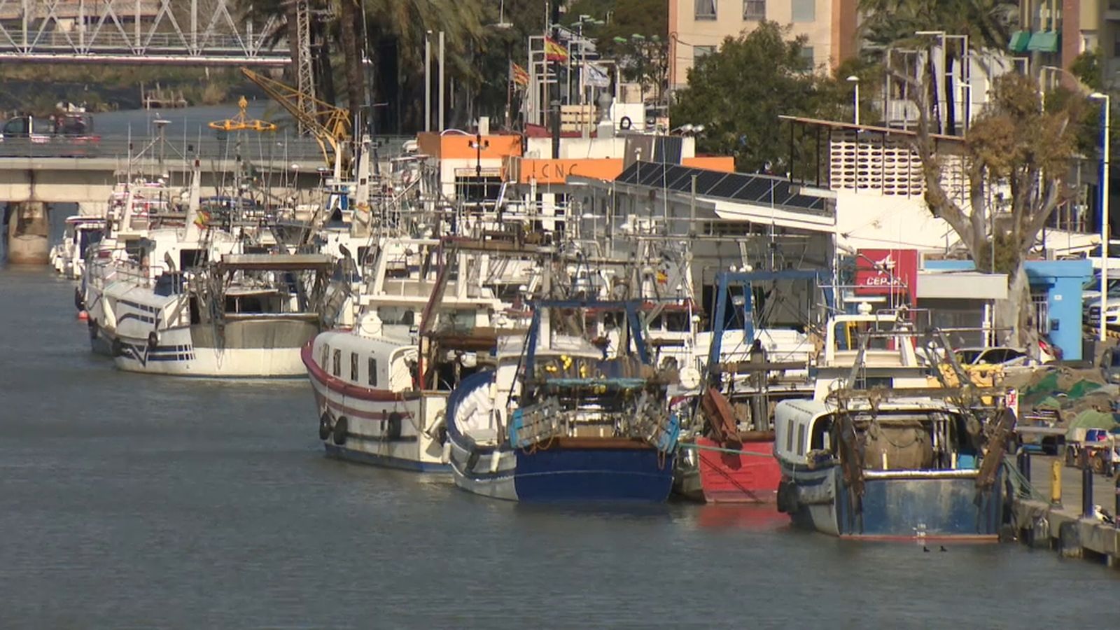 Els pescadors desconvoquen la vaga i tornen a la mar