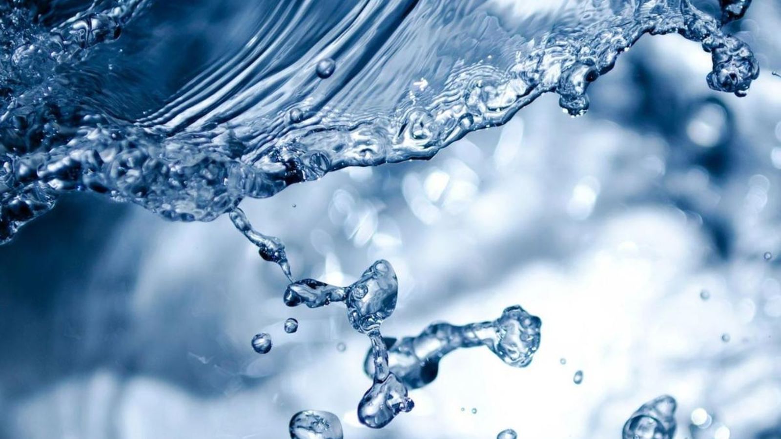 L’OMS descarta que la presència de microplàstics a l’aigua potable amenace la salut