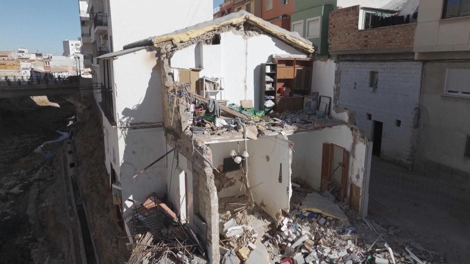 El veïnat de cinc cases afectades per la dana a Catarroja pagarà 120.000 euros per a enderrocar-les