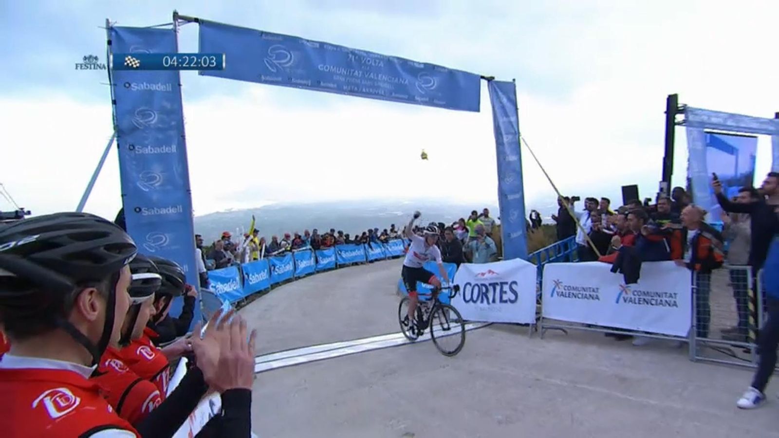 VÍDEO | Pogacar guanya l\'etapa reina de la Volta Ciclista a la Comunitat Valenciana