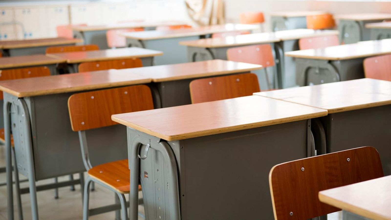 Aules buides, en una imatge d'arxiu