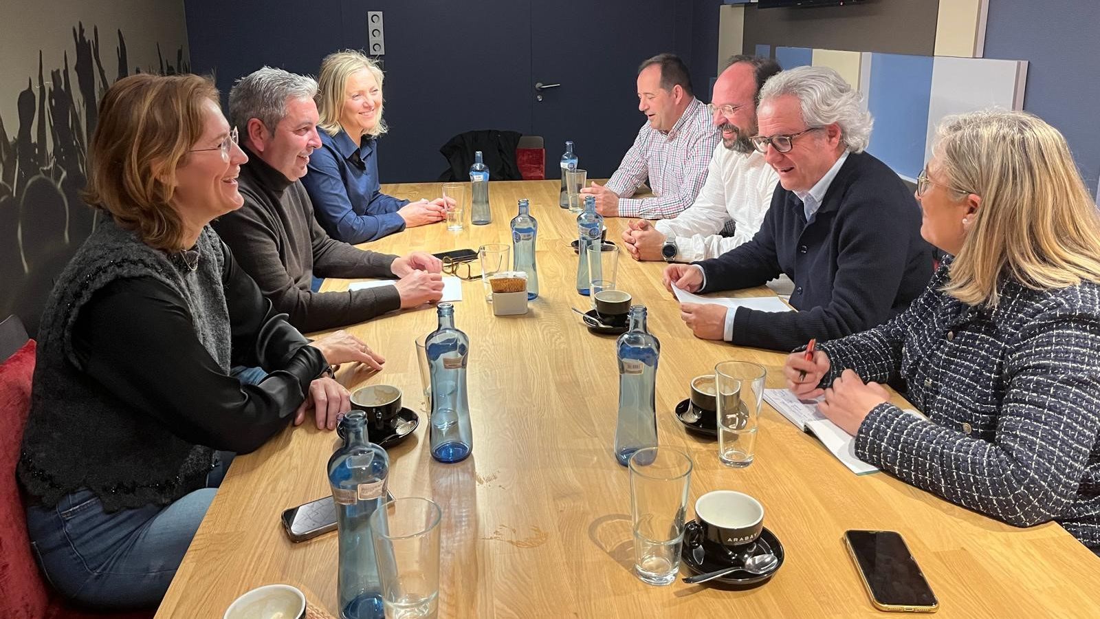 Reunió en què la cúpula de Ciutadans ha pres la decisió d'abandonar el govern de Vilamarxant