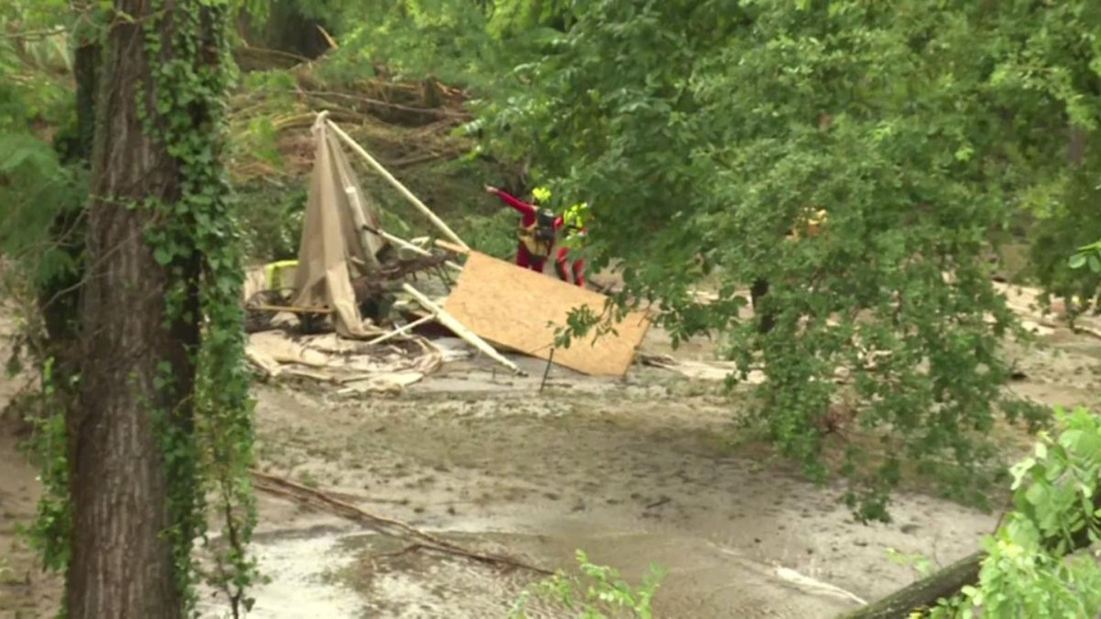 Dos alemanys detinguts a França per posar en perill la vida de les persones en un càmping il·legal