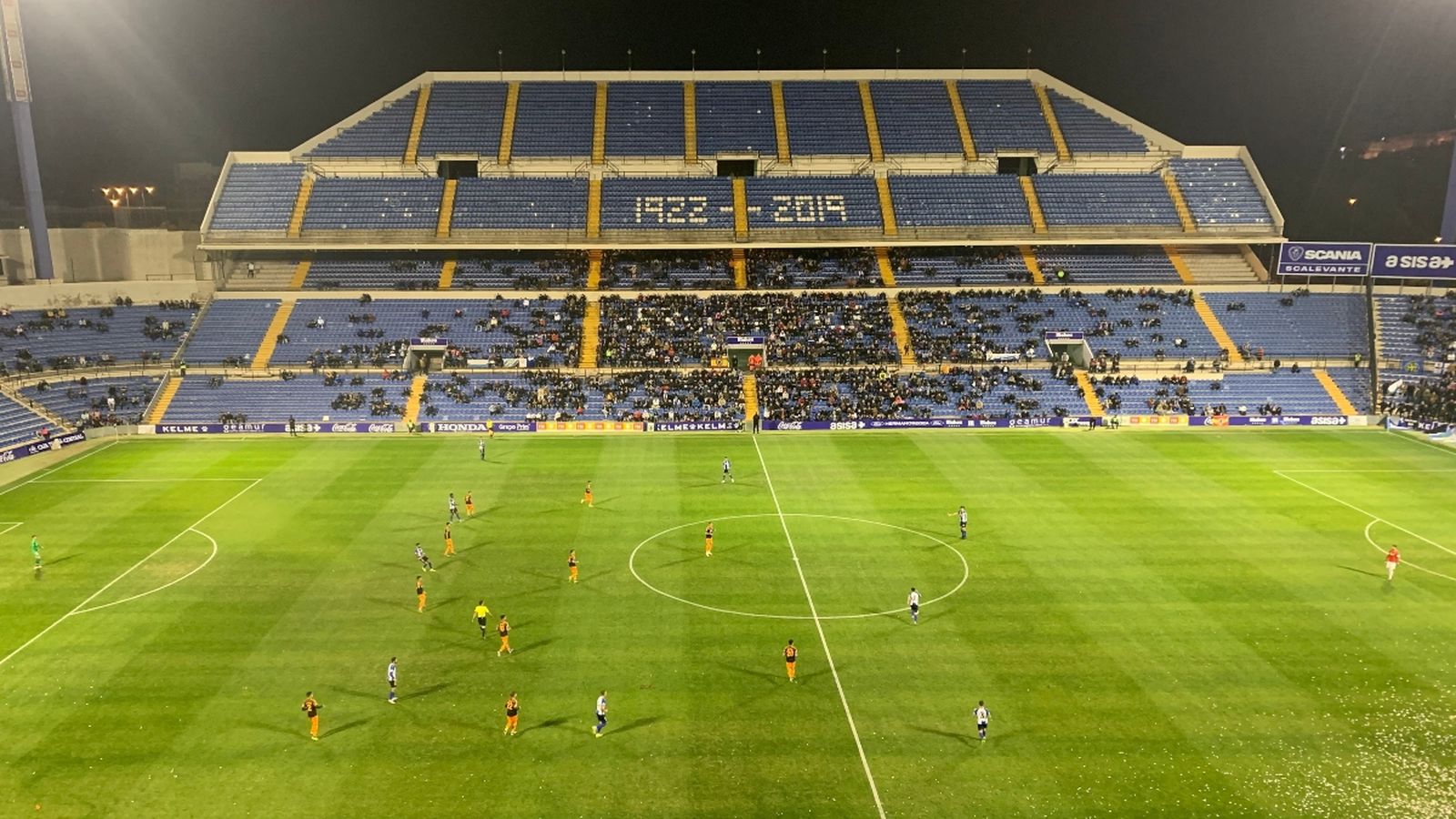 El Castelló continua líder del grup tercer de la Segona B