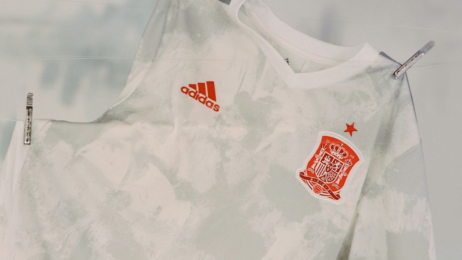 Segona samarreta de la selecció espanyola