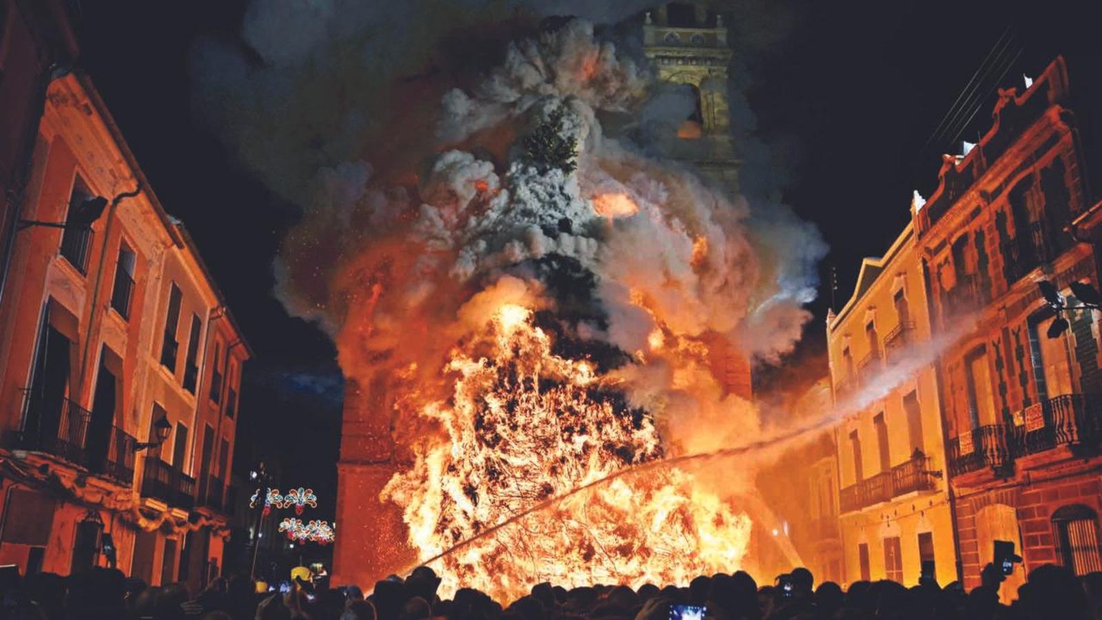 Com sona el foc?