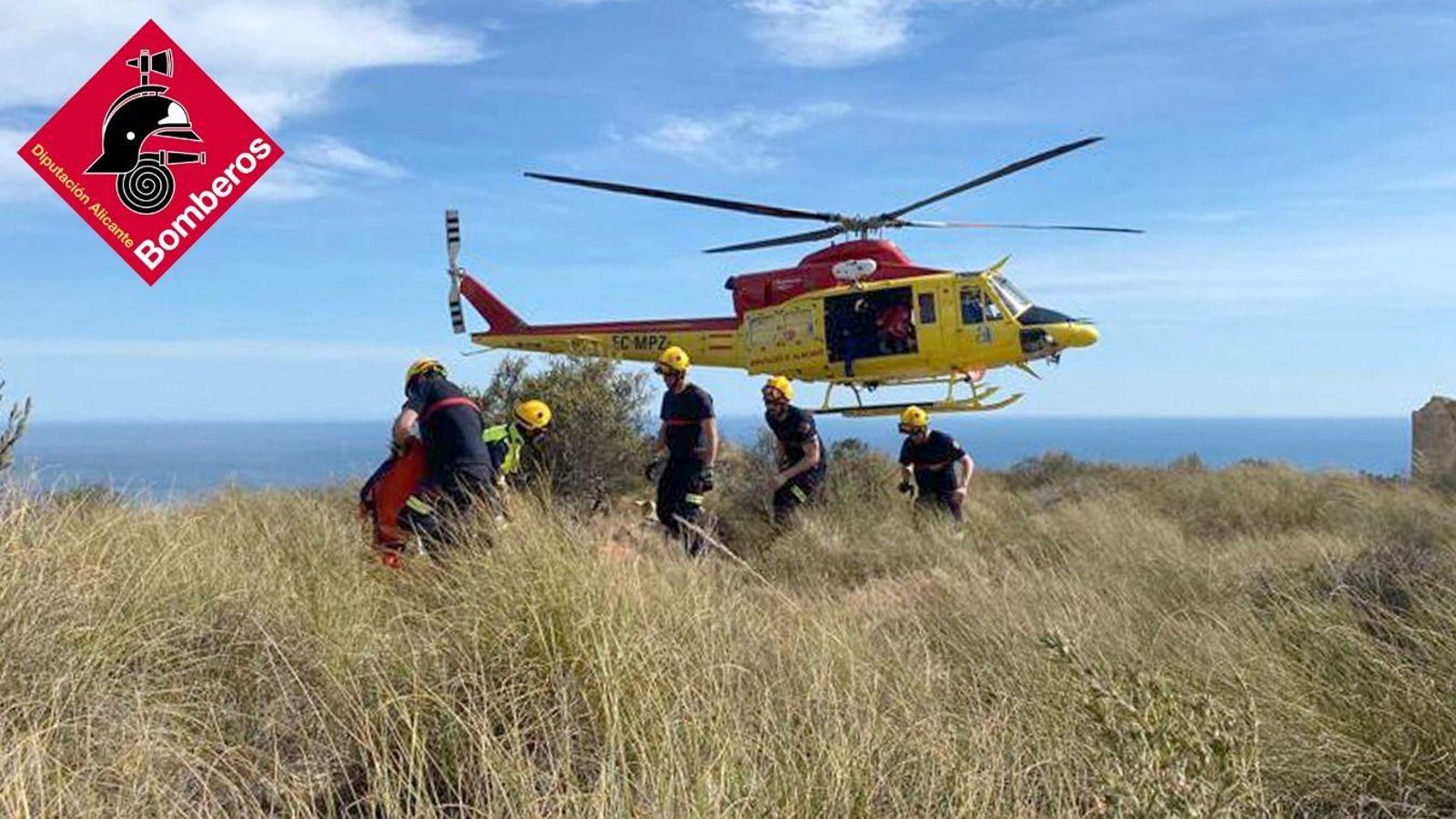 Imatge del rescat per part del Consorci Provincial de Bombers d'Alacant