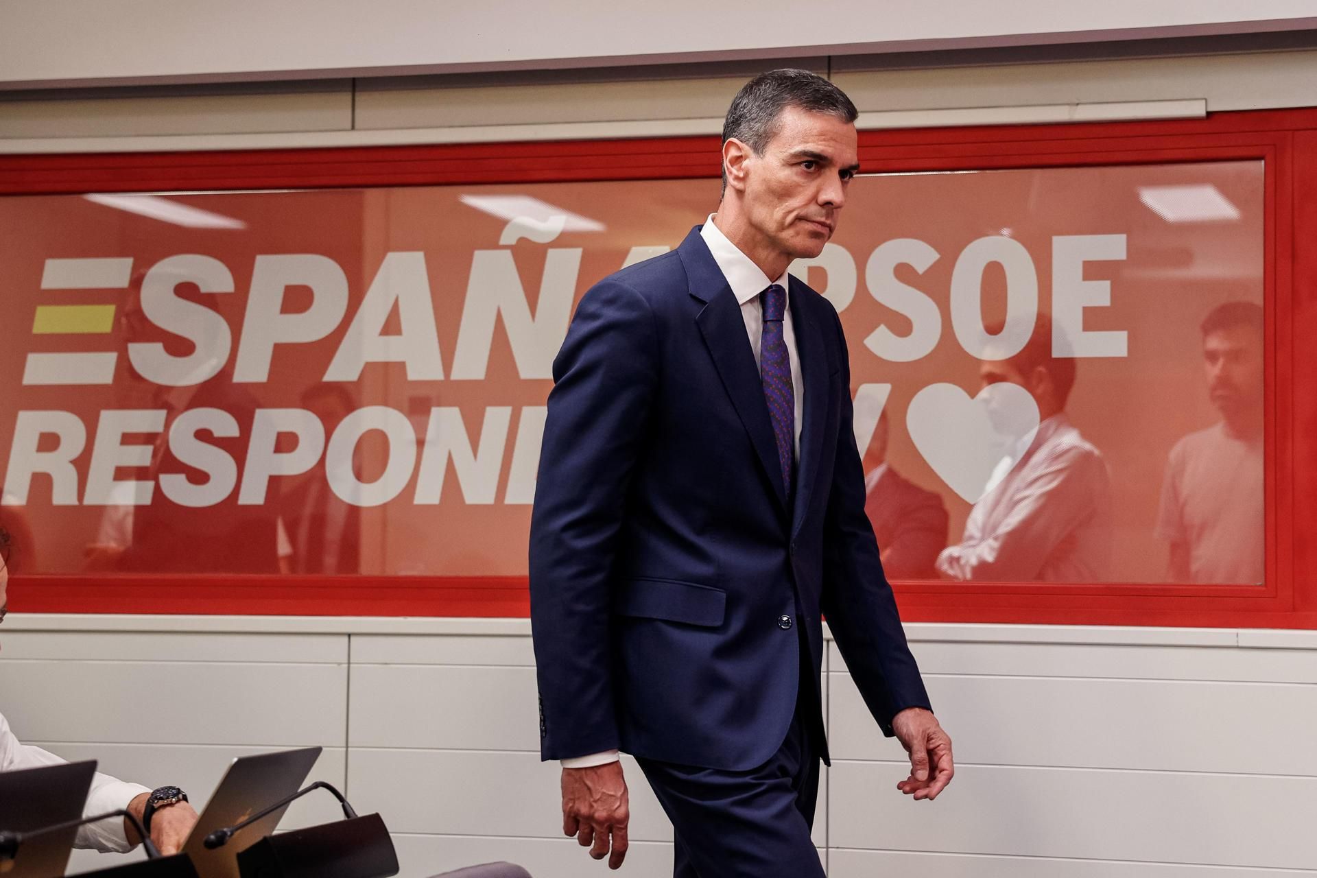 Pedro Sánchez compareix des de la seu de Ferraz després de la dimissió de Santos Cerdán Pedro Sánchez compareix des de la seu de Ferraz després de la dimissió de Santos Cerdán