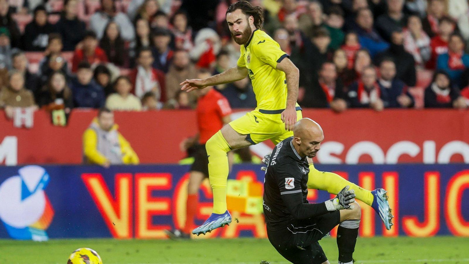Ben Brereton, en l'acció del gol anul·lat