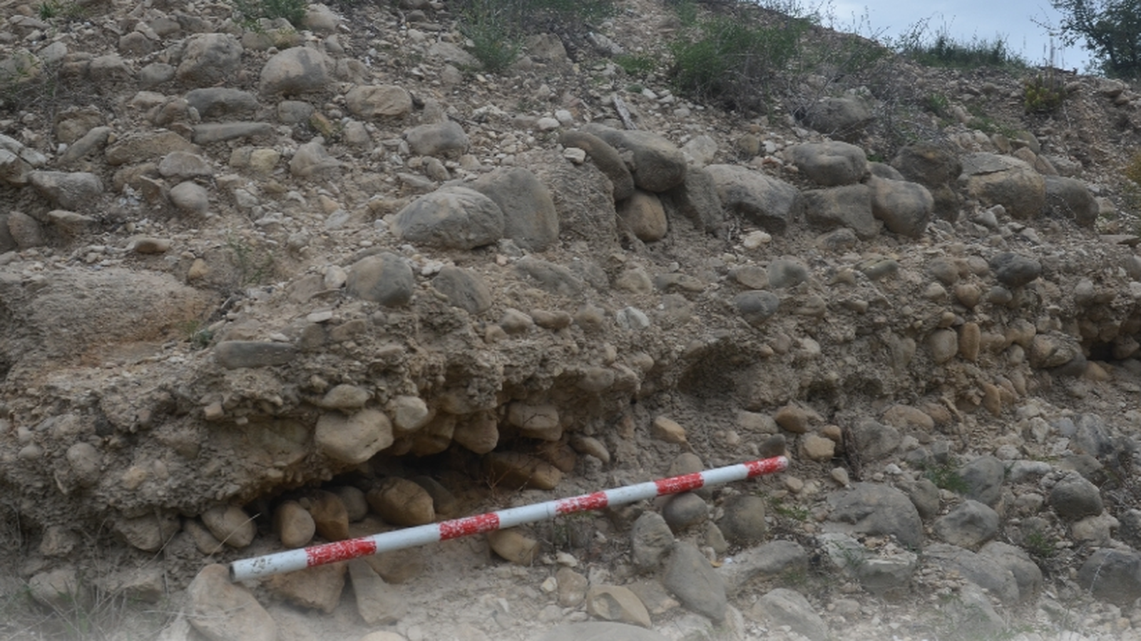 Restes del aqüeducte trobat a la Vila Joiosa