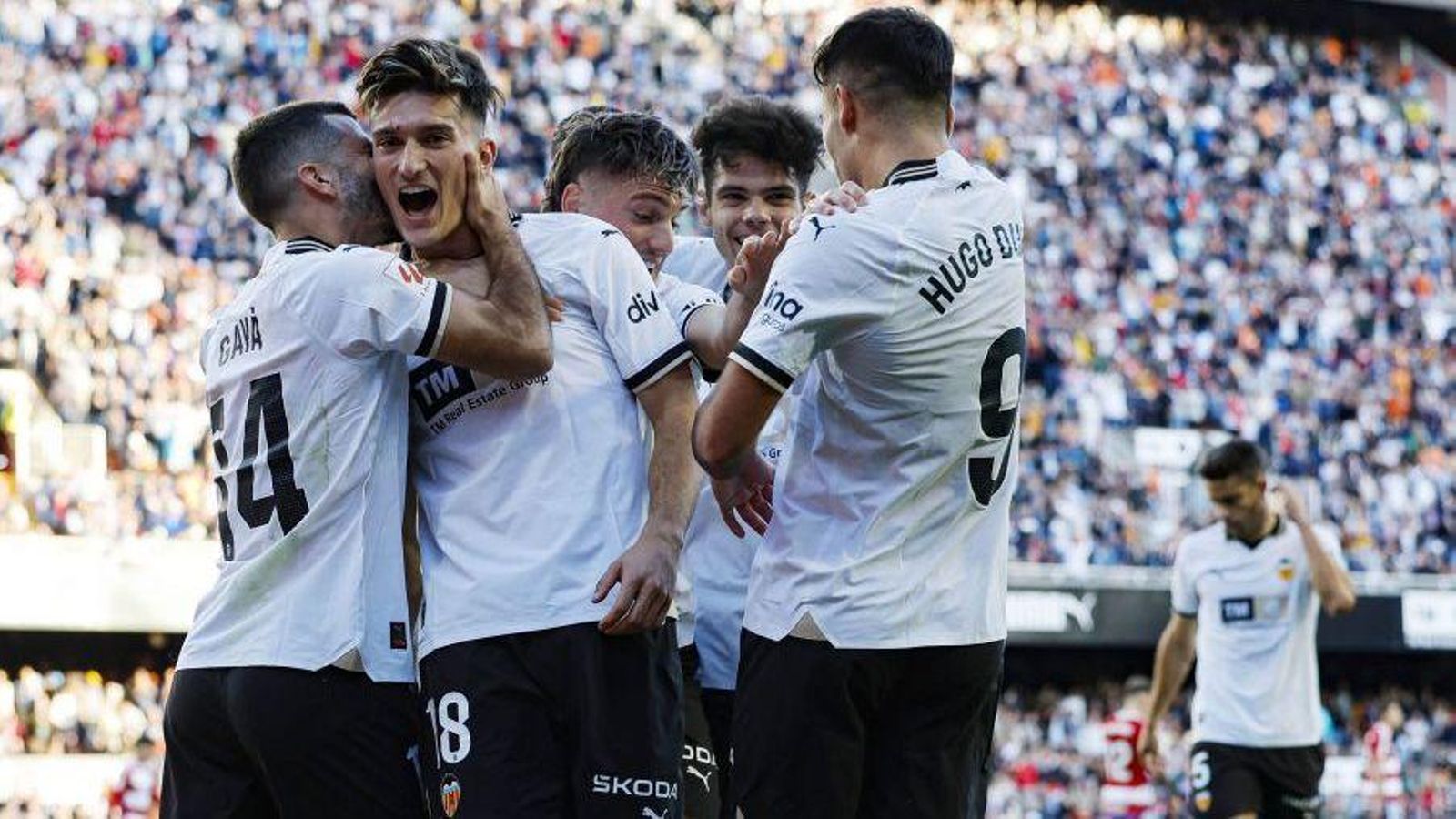 Pepelu celebra el gol