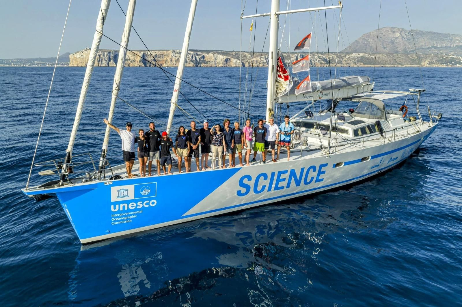 L'equip de la UPV a bord del Malizia Explorer