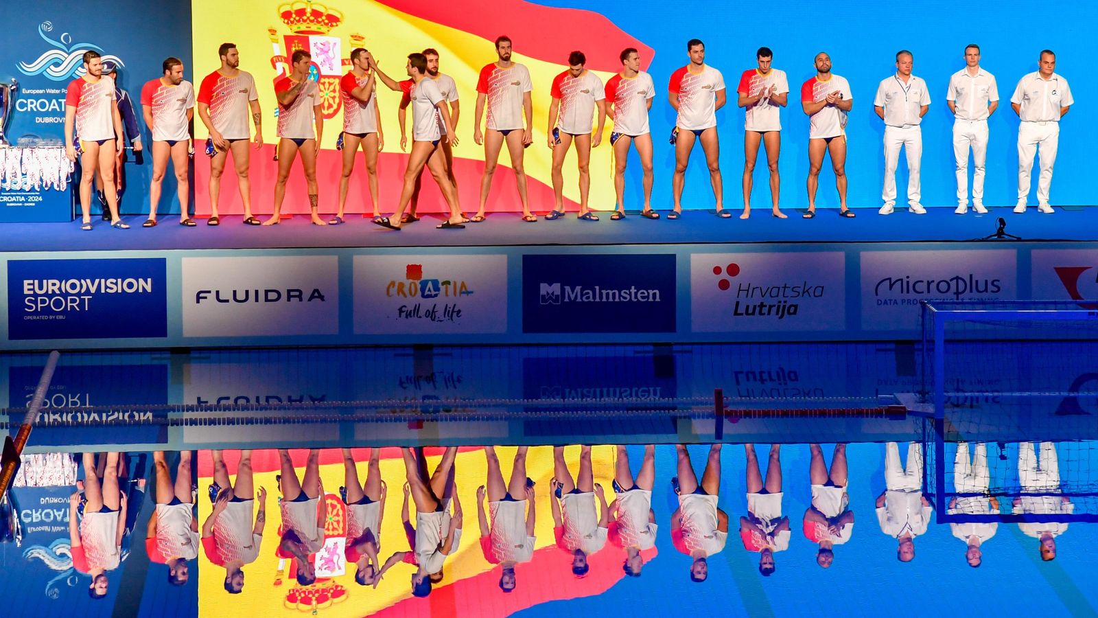 Els jugadors d'Espanya, abans de la final