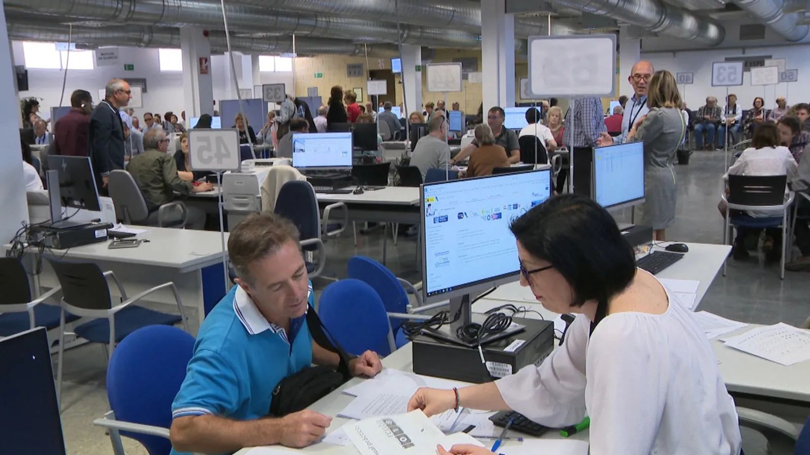 Imatge d'arxiu d'una oficina