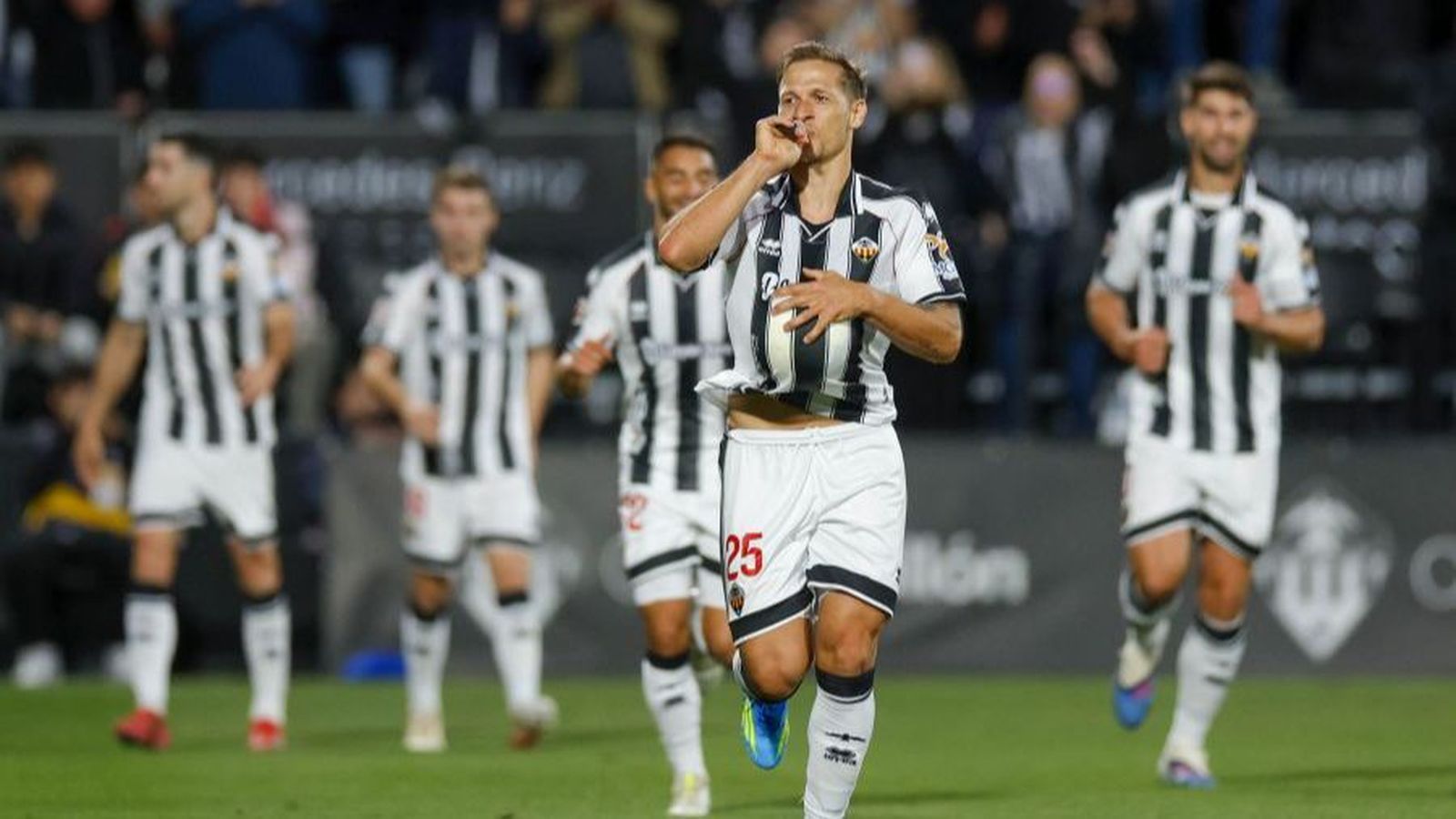 Ronaldo celebra el gol