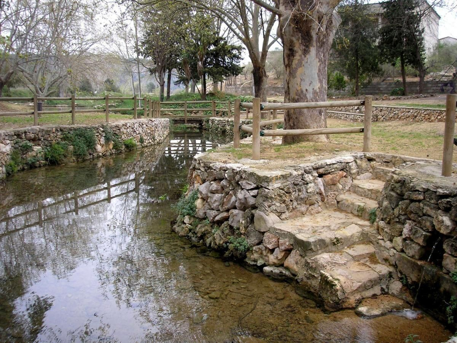 Paratge de la Font Negra, a Anna
