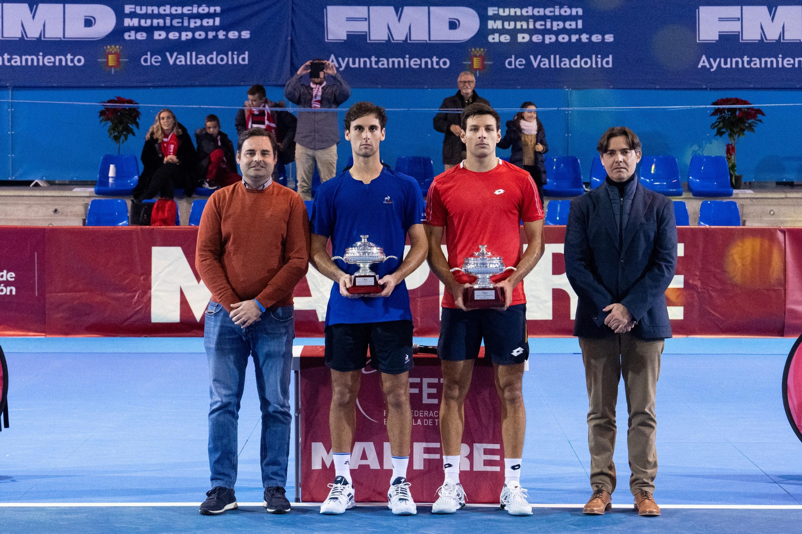 Taberner ha dominat el primer set i la meitat del segon, fins a la reacció de Zapata