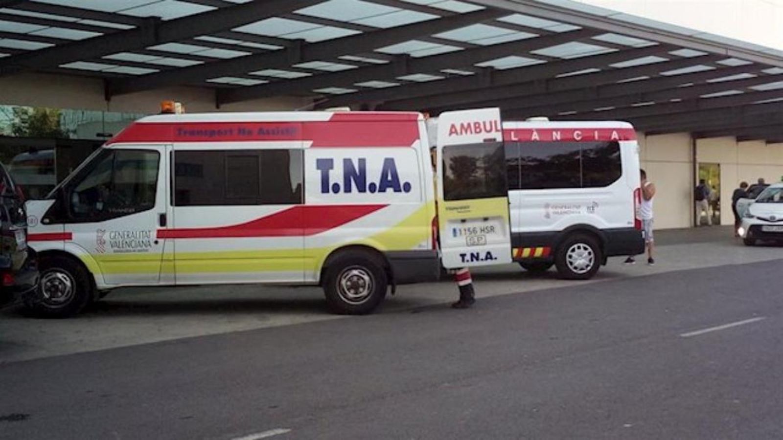 A presó els dos detinguts per arruixar amb alcohol i cremar una jove a València