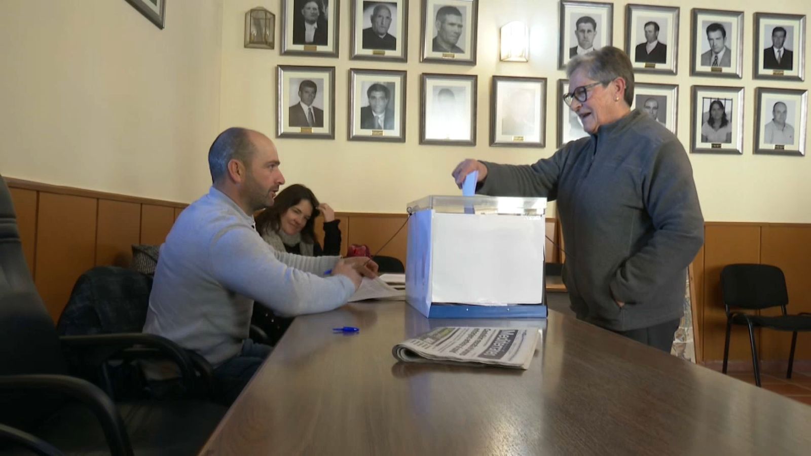 Castellfort tria entre el veïnat la llista de les persones que es presentaran a les municipals