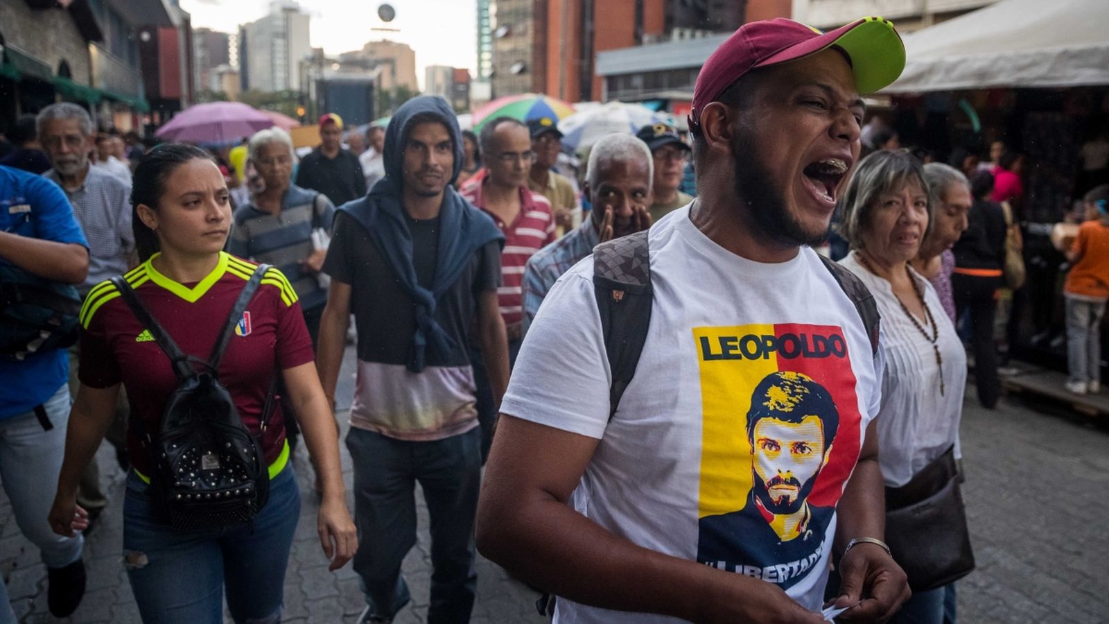 Participants en una manifestació a Caracas, Veneçuela