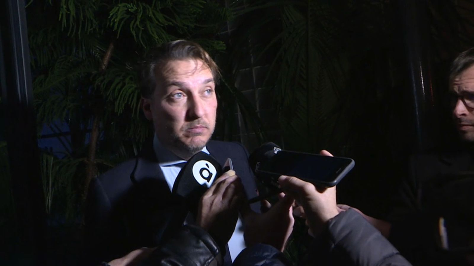 Quico Catalán davant els mitjans de comunicació