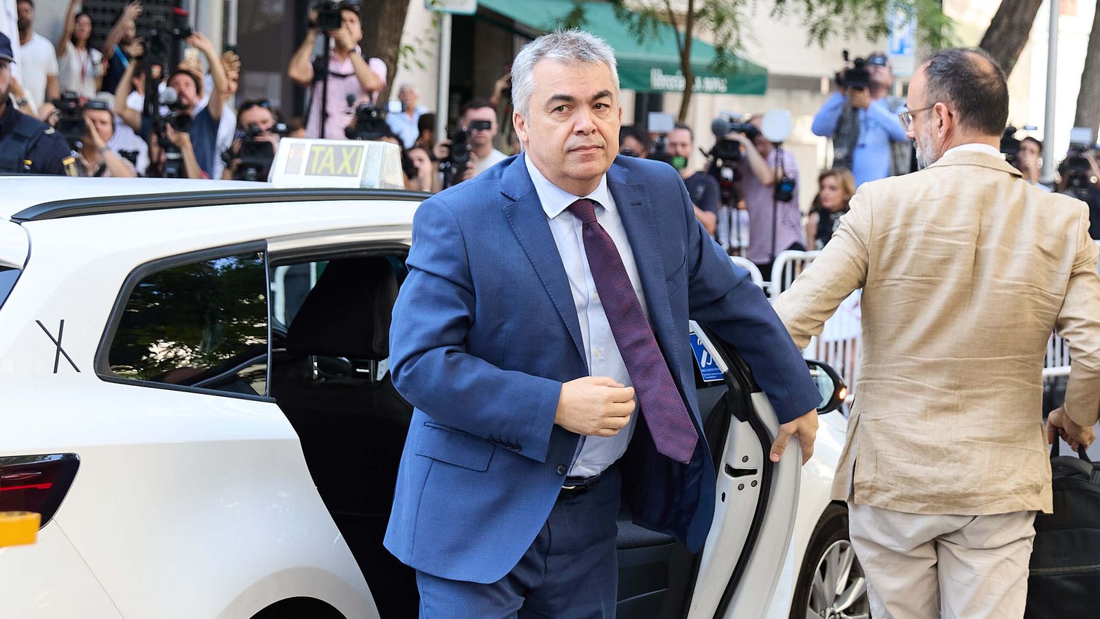 L'exsecretari d'Organització del PSOE Santos Cerdán a la seua arribada a declarar en el Tribunal Suprem