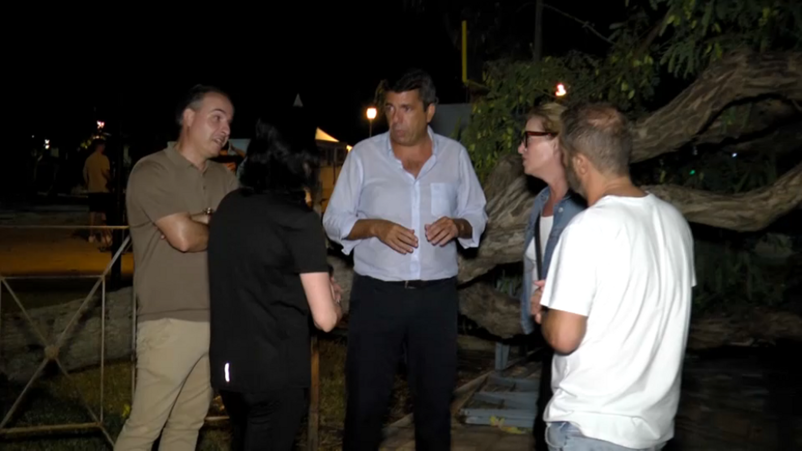 Mazón visita la Cox i Redován Mazón visita la Cox i Redován