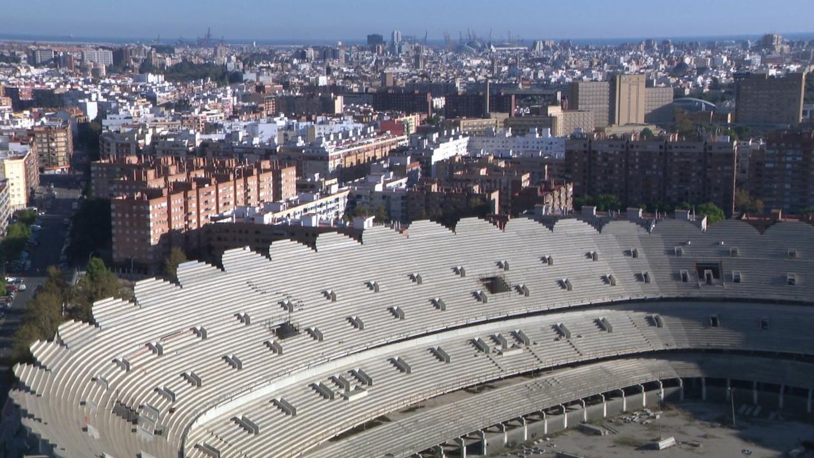Els detalls del document del València per a prorrogar l'ATE del nou Mestalla