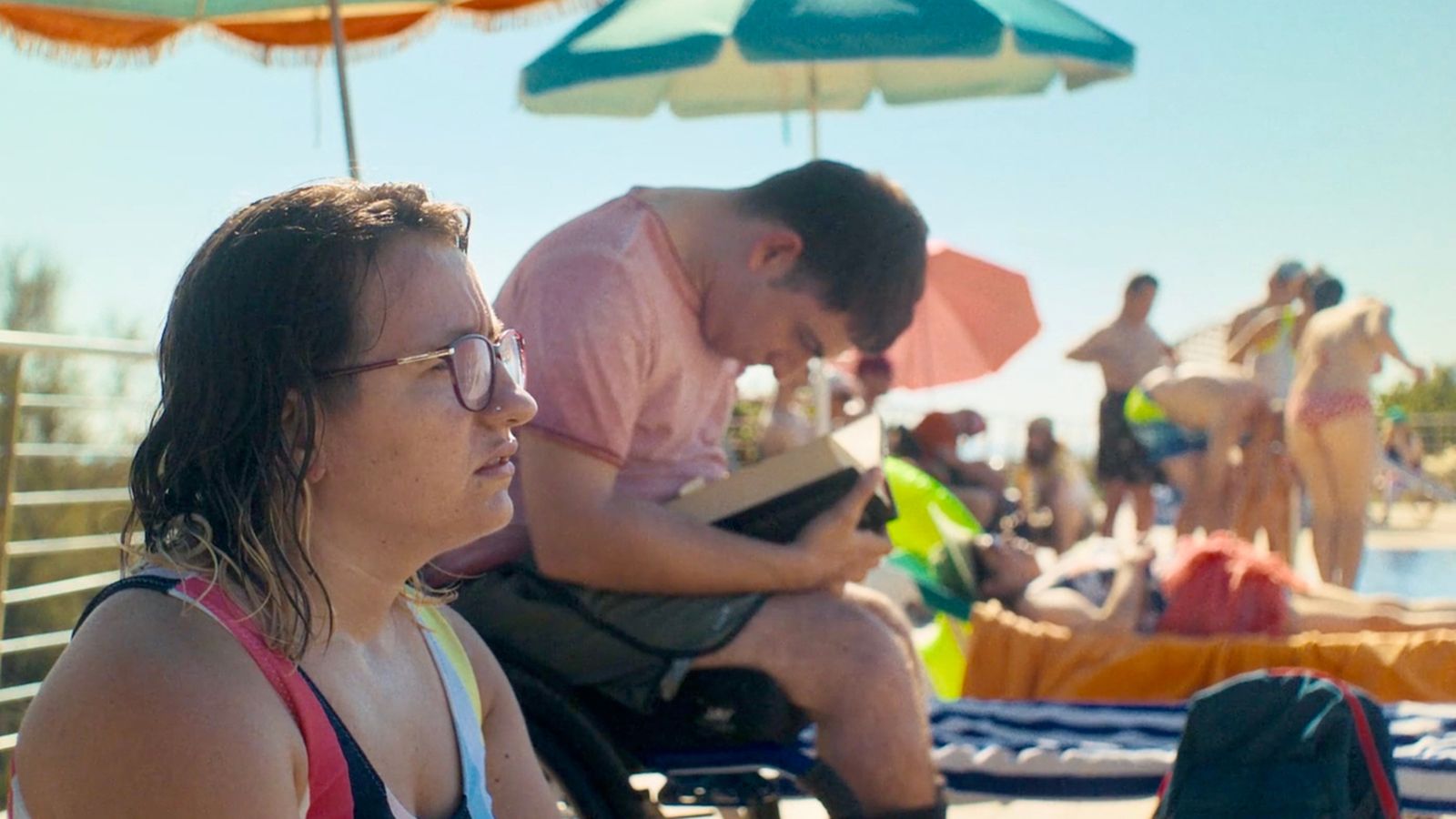 'De sucre', de la directora Clàudia Cedó, conta la història de Maria, una jove de 27 anys amb discapacitat intel·lectual que vol ser mare
