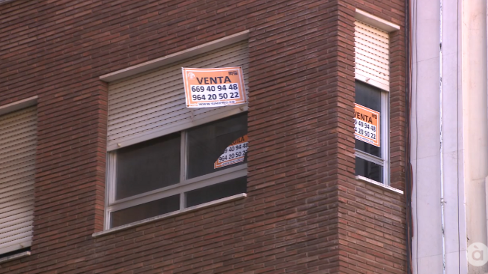 Anunci d'un pis en venda