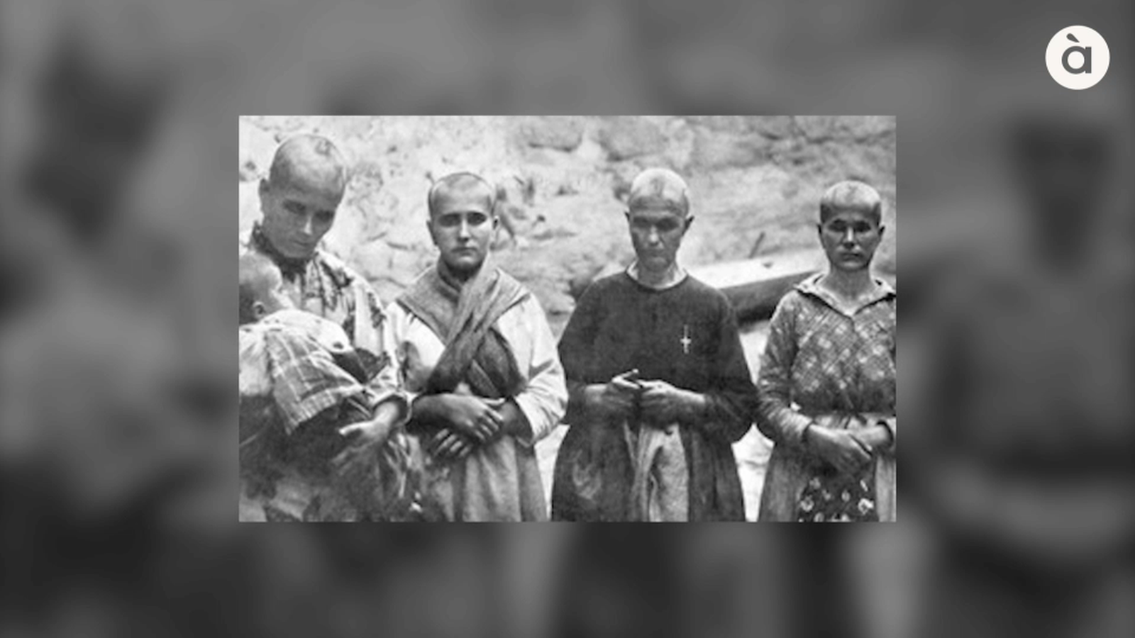 Imatge d'arxiu d'altres dones rapades durant el franquisme