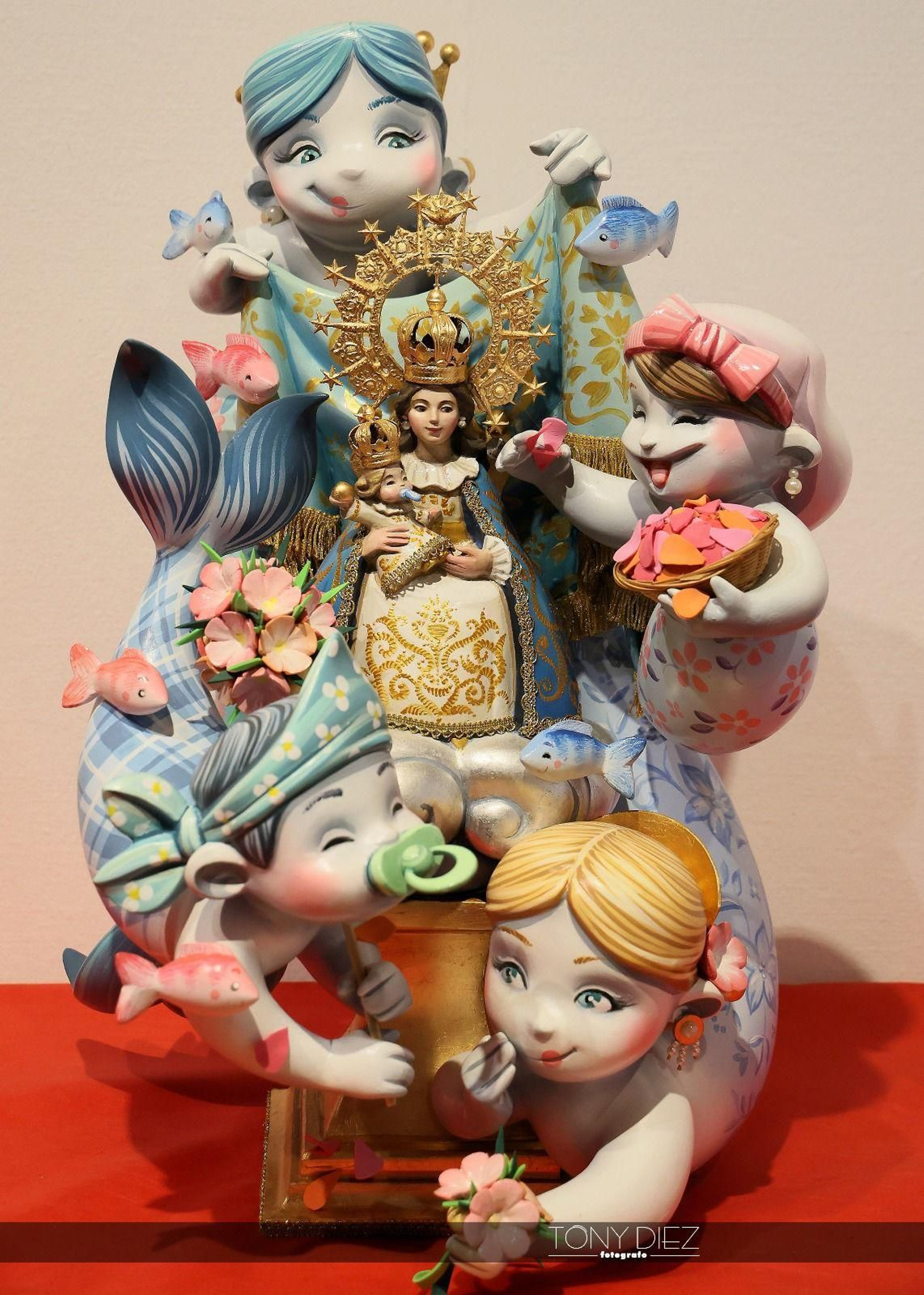 El ninot de la foguera Sagrada Família, de Ceballos i Sanabria