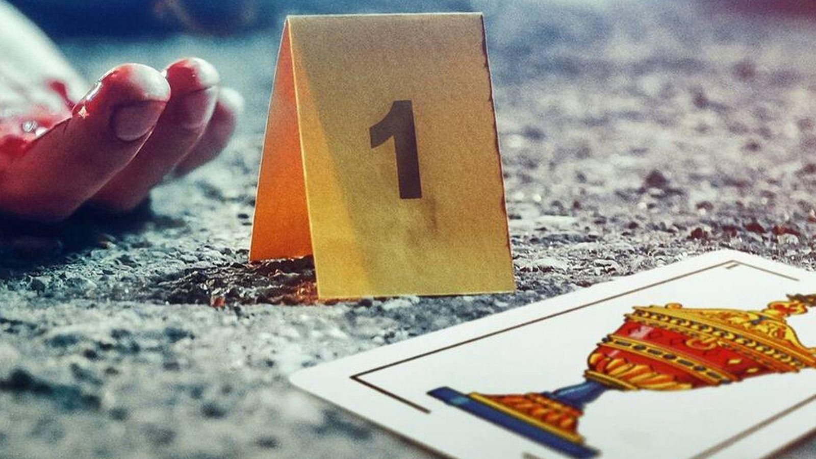 La sèrie de tres capítols de 'El asesino de la baraja', els dimarts a les 22:30 hores en À Punt