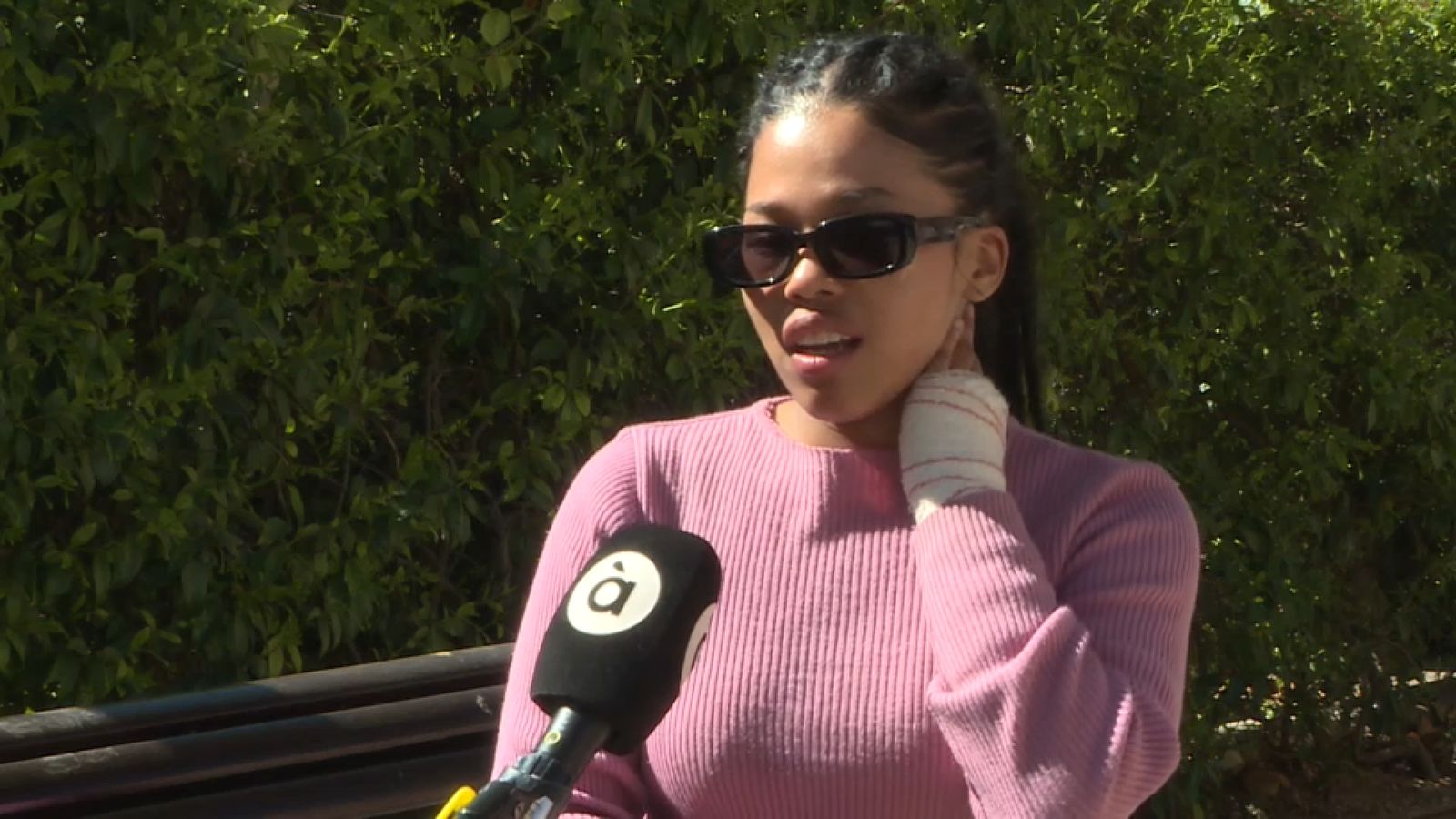 La denunciant, Ana Rosales, durant l'entrevista amb À Punt