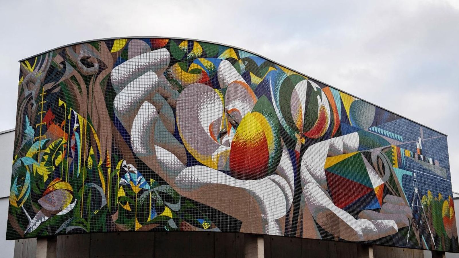 L'obra 'L'home, la naturalesa i la tècnica' del valencià Josep Renau