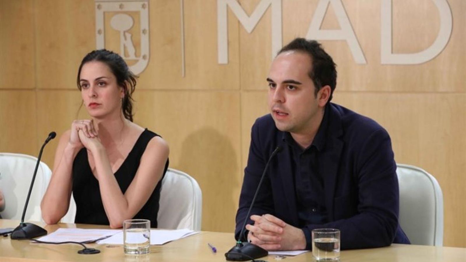 Rita Maestre i José Manuel Calvo, a l’Ajuntament de Madrid
