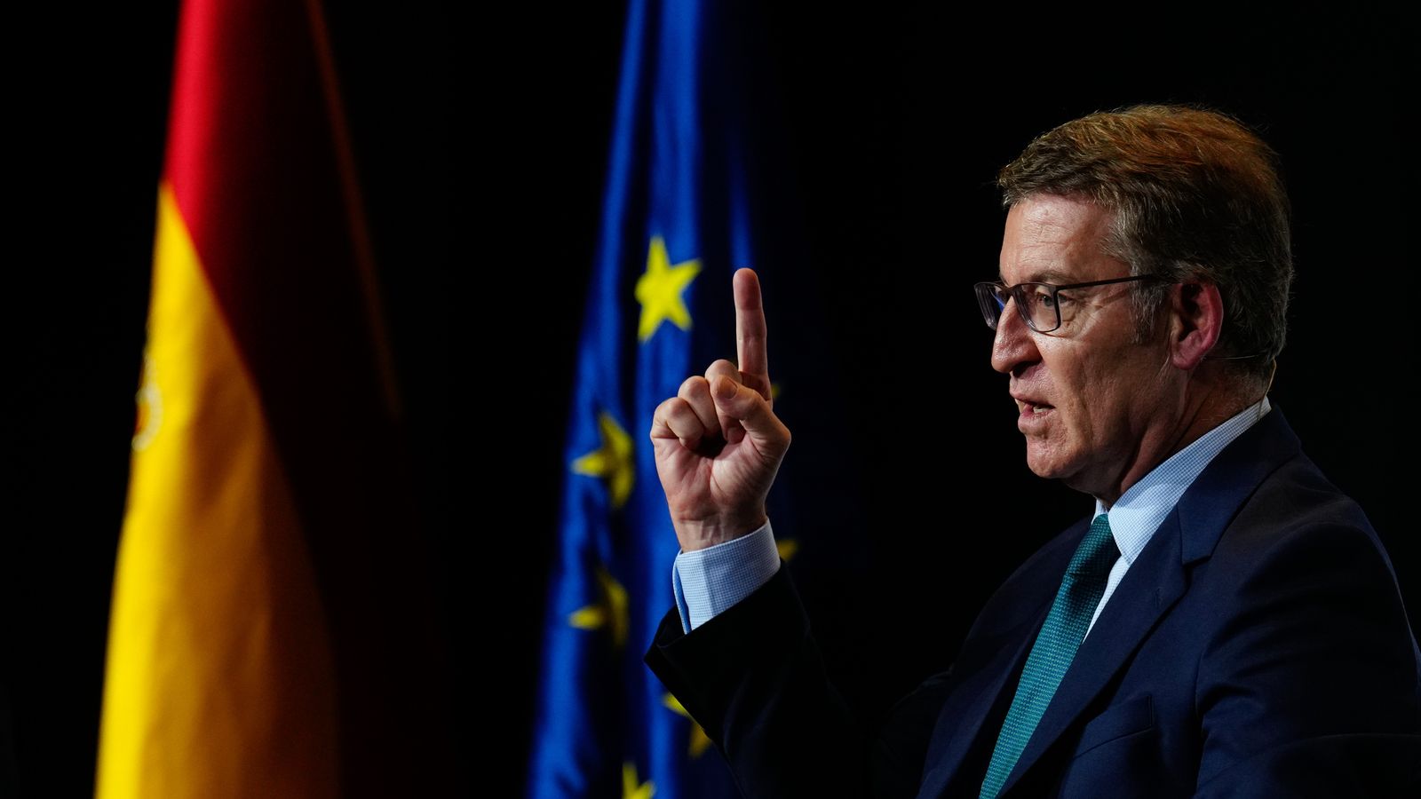 El líder del PP, Alberto Núñez Feijóo, intervé durant el col·loqui celebrat aquest dijous