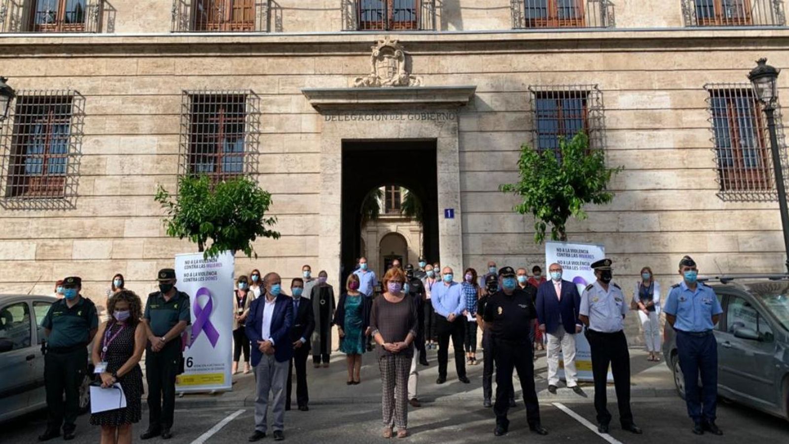 La delegada del Govern en la Comunitat Valenciana, Gloria Calero, ha presidit el minut de silenci
