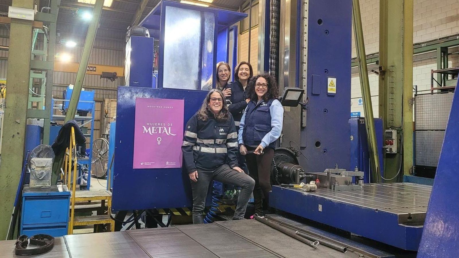 Una de les imatges de la campanya "Nosaltres som dones de metall" Una de les imatges en campanya de Nosaltres som dones del metal