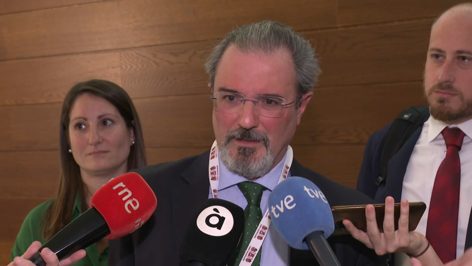 Carlos Flores aquest dilluns a les Corts