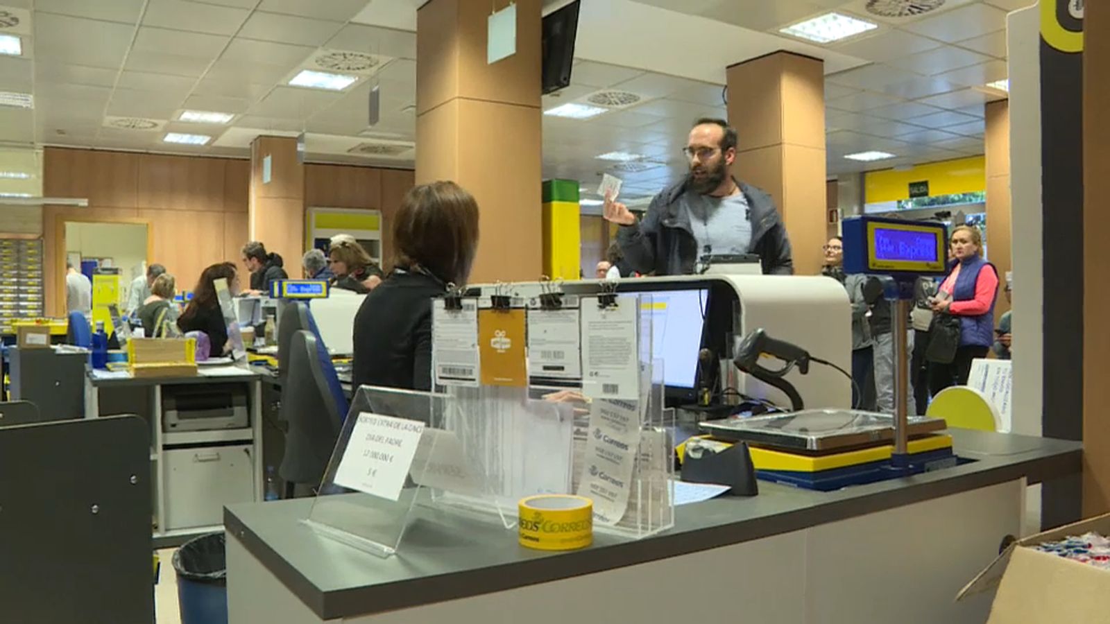 Últimes hores per a sol·licitar el vot per correu per a les eleccions del 10N