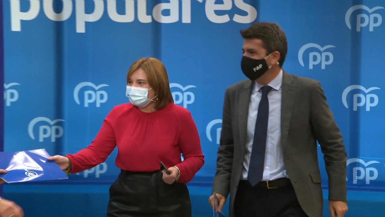 L'actual presidenta del PPCV, Isabel Bonig, i Carlos Mazón, president de la Diputació d'Alacant i del PP provincial