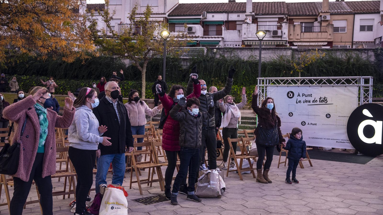 La campanya rodant “À Punt, la veu de tots” visita Casinos i Vila-real el cap de setmana